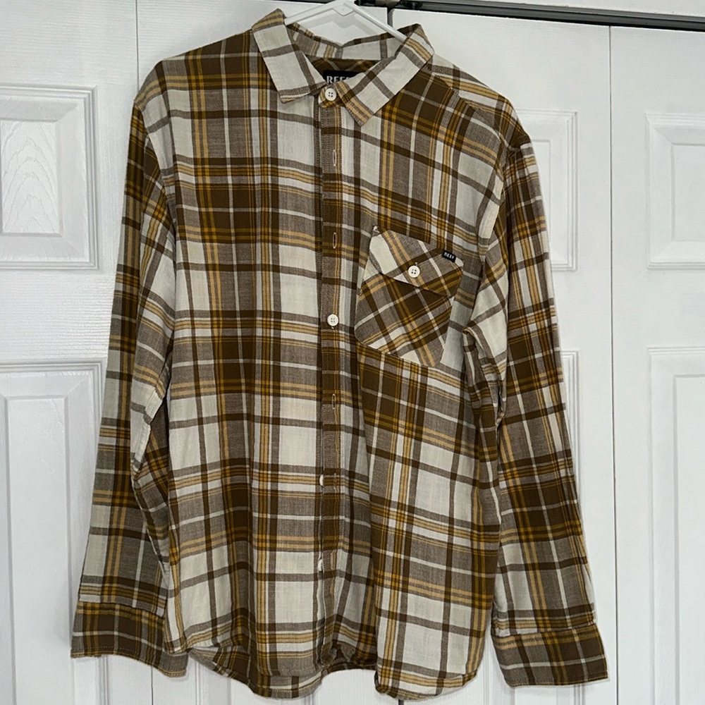 Reef woven long sleeve button down